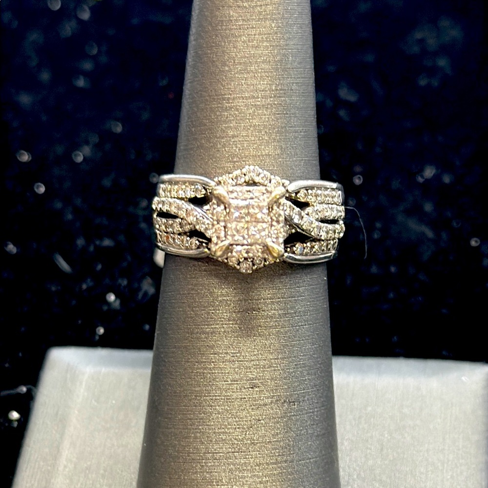 447691 14k wg diamond ring set
